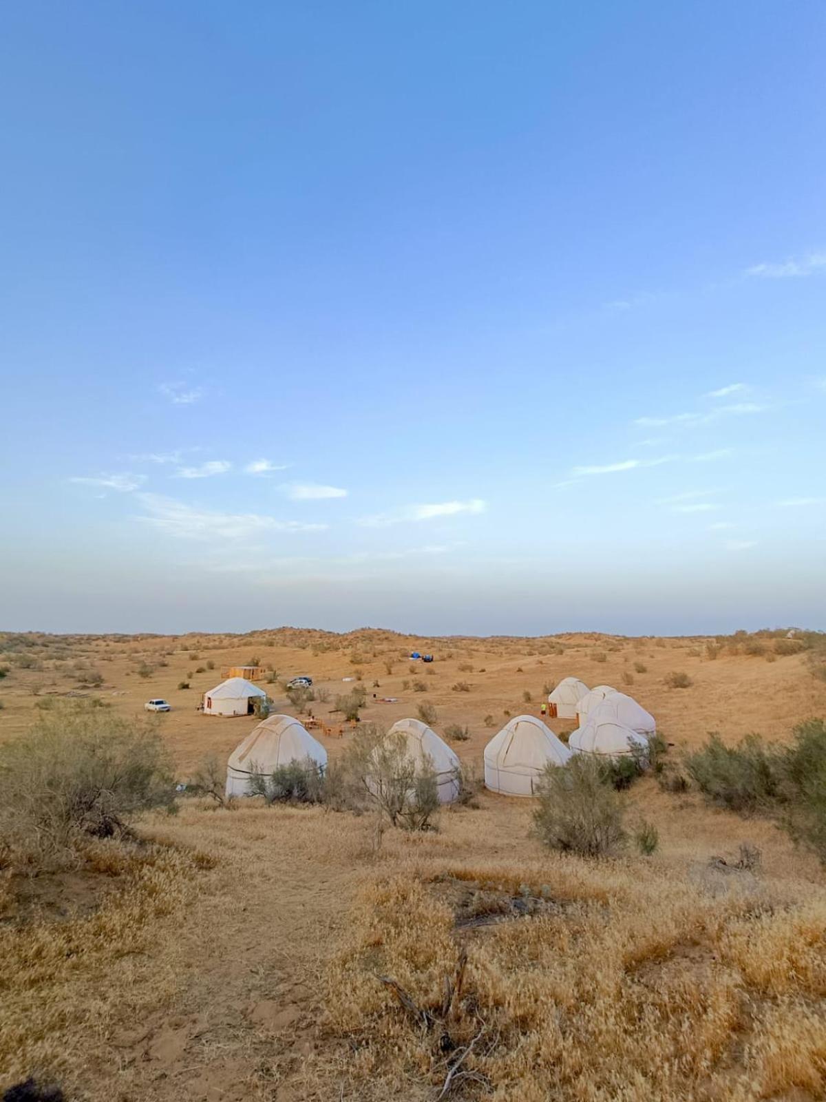 Hotel Kyzylkum Safari Yurt Camp Nurota Zewnętrze zdjęcie